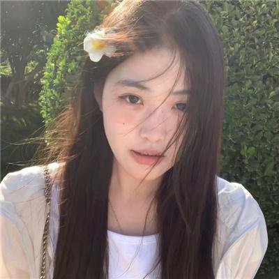 在微尘中漫舞